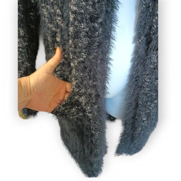 Express Oversized Fuzzy Eyelash Knit Open Front Cardigan Sweater Black Sz Medium - Picture 6 of 9